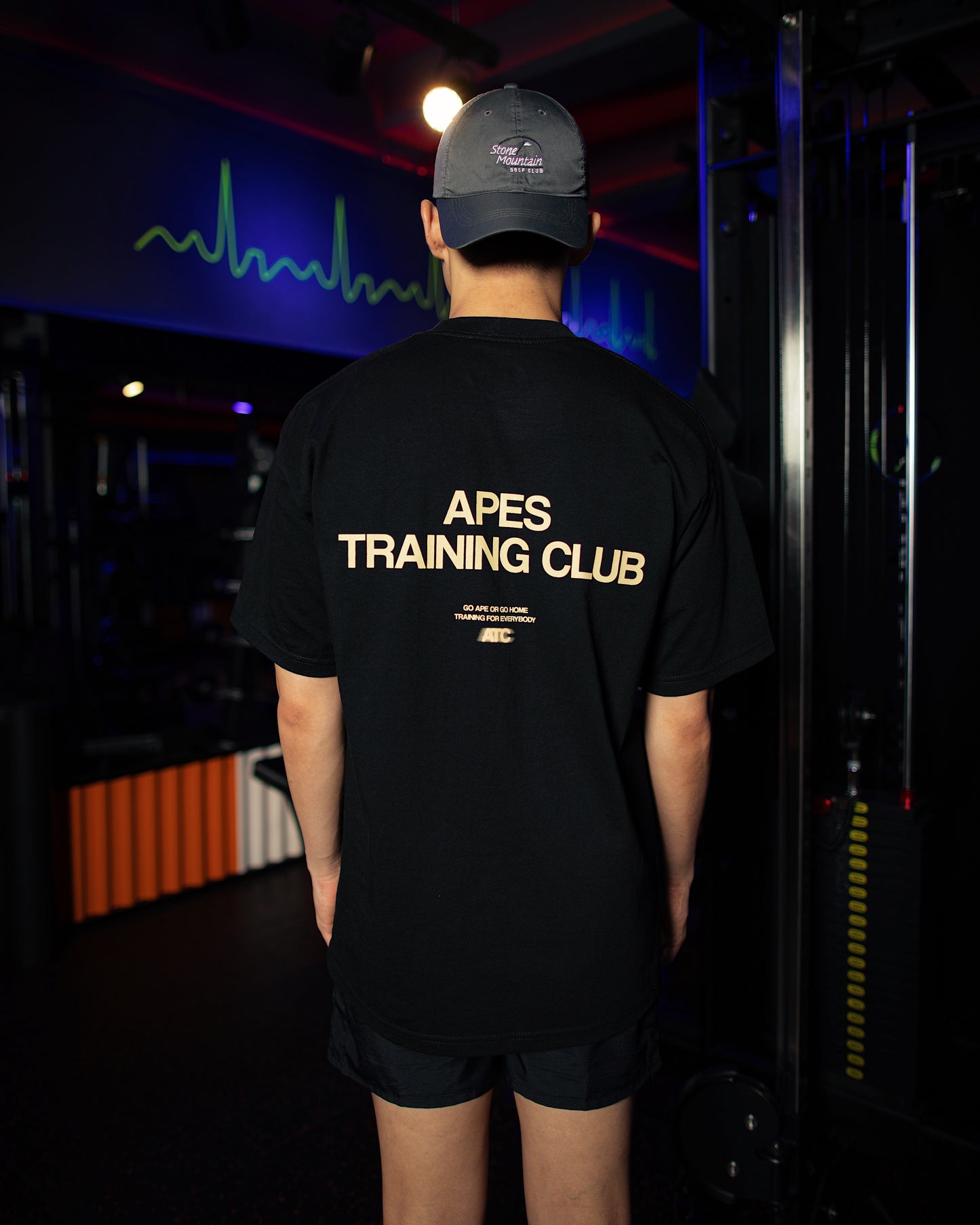 TRAINING CLUB OVERSIZED T-SHIRT - BLACK